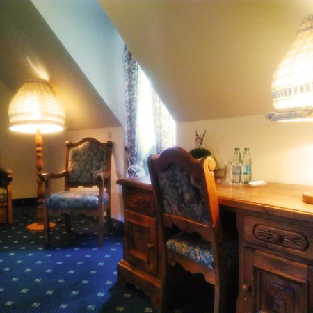 Spundloch- Das Hotel & Weinrestaurant فيتسوخهيم المظهر الخارجي الصورة