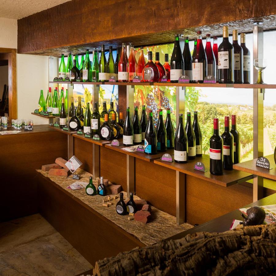 Spundloch- Das Hotel & Weinrestaurant فيتسوخهيم المظهر الخارجي الصورة
