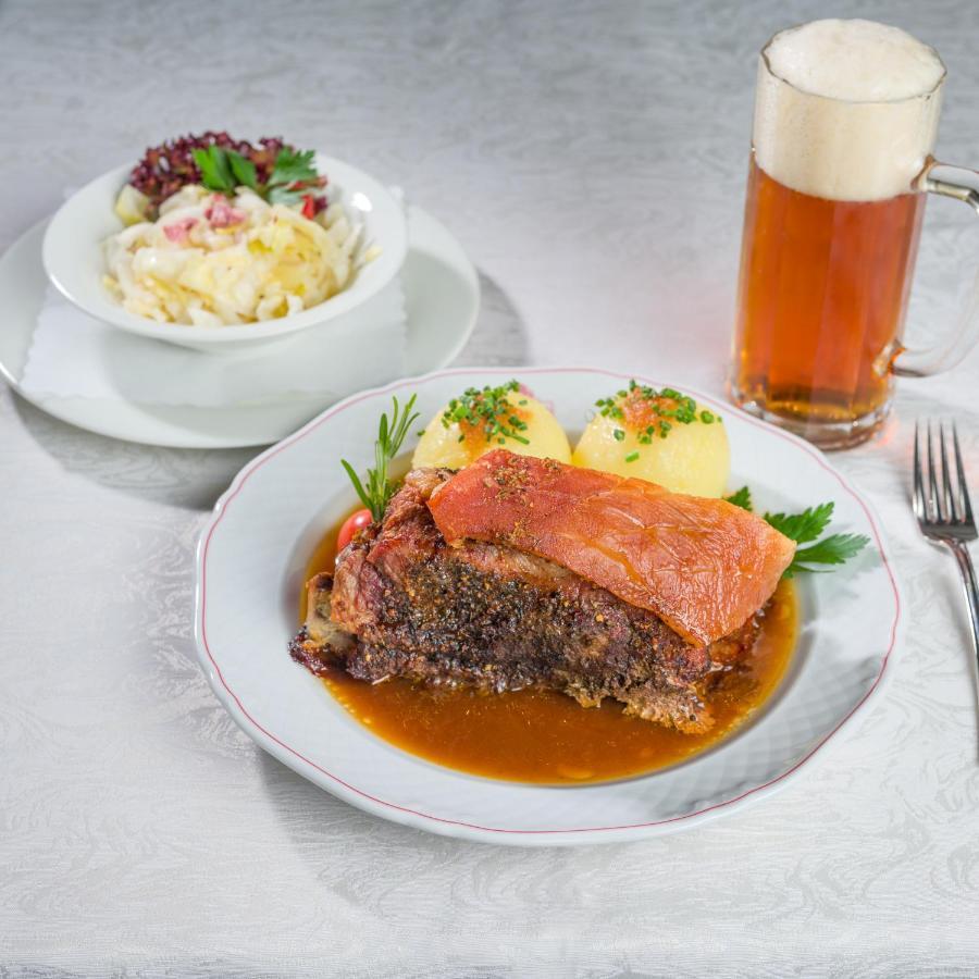 Spundloch- Das Hotel & Weinrestaurant فيتسوخهيم المظهر الخارجي الصورة